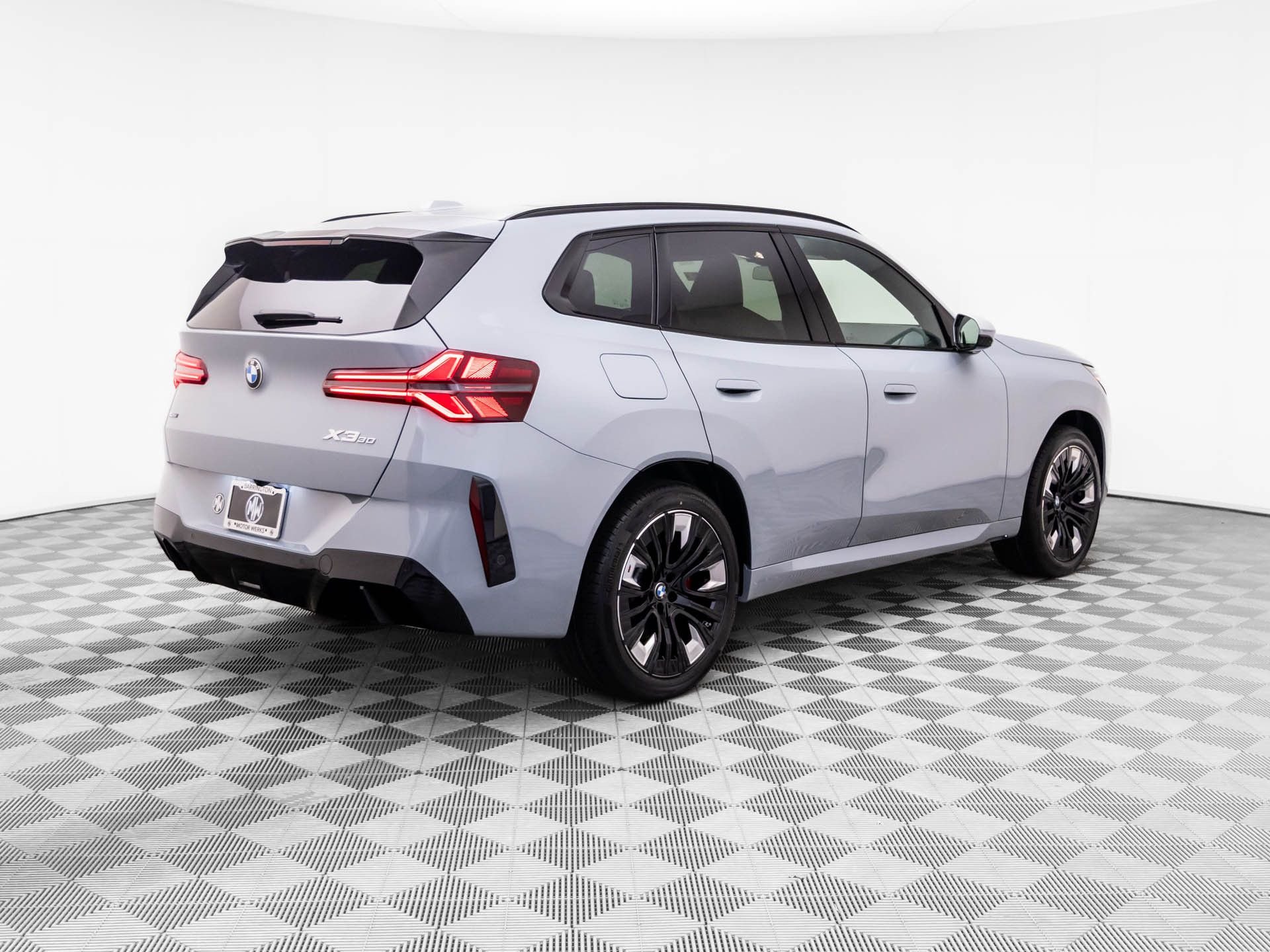 New 2026 Brooklyn Grey Metallic BMW 30 xDrive image 6