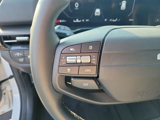 Certified Used 2026 White Kia SX image 19