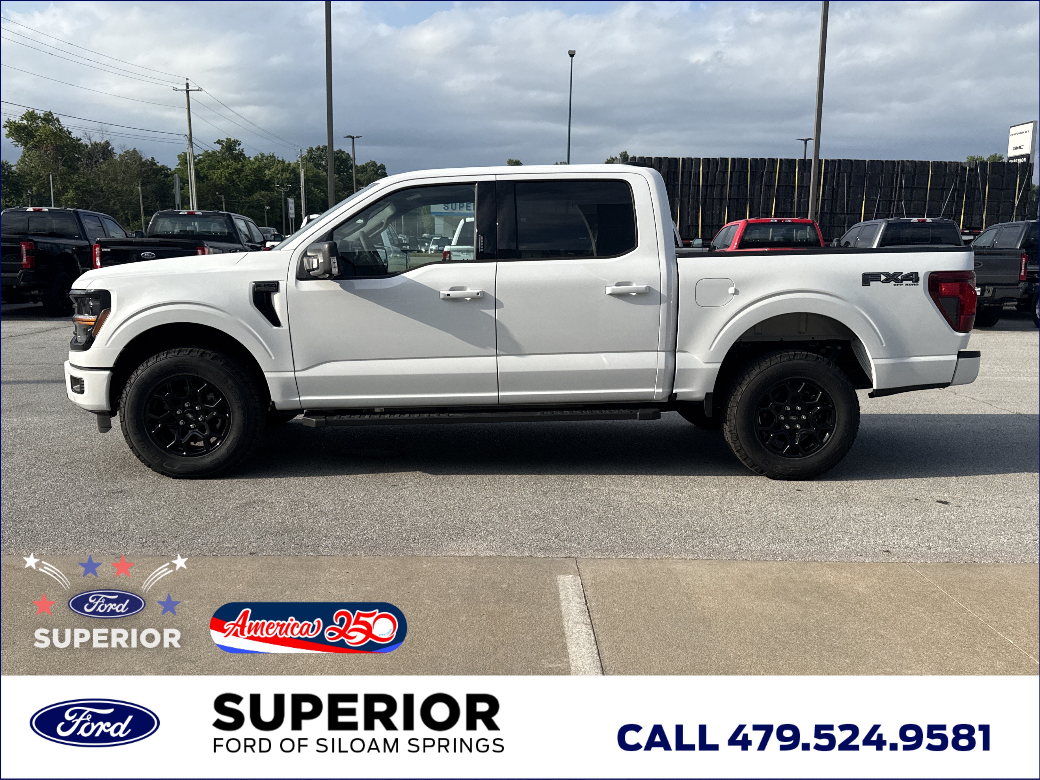 New 2026 Oxford White Ford XLT 4WD image 10