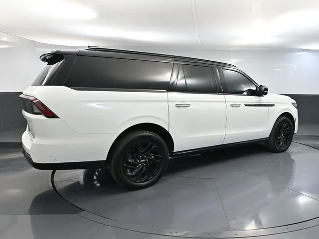 2025 Lincoln Navigator Reserve - Photo 6