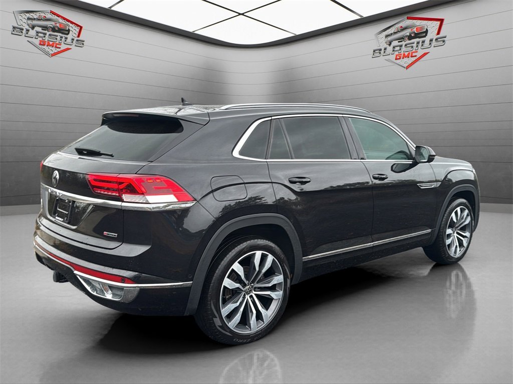 2022 Volkswagen Atlas Cross Sport SEL Premium R-Line photo 4