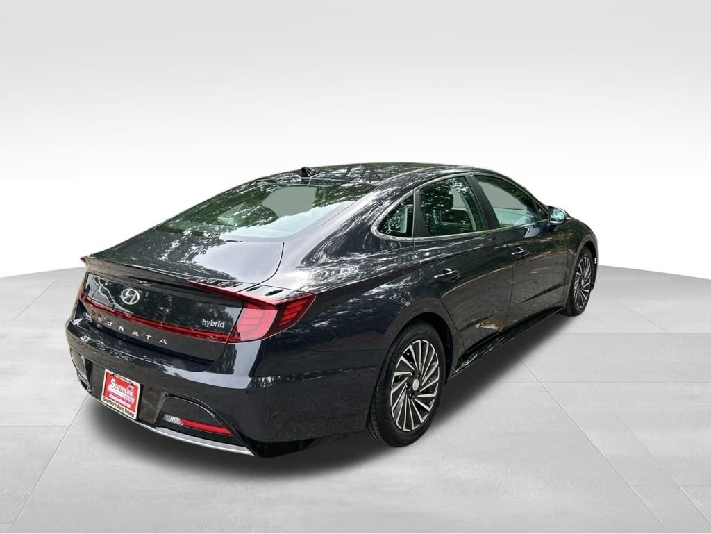 Used 2023 Blue Hyundai SEL image 5
