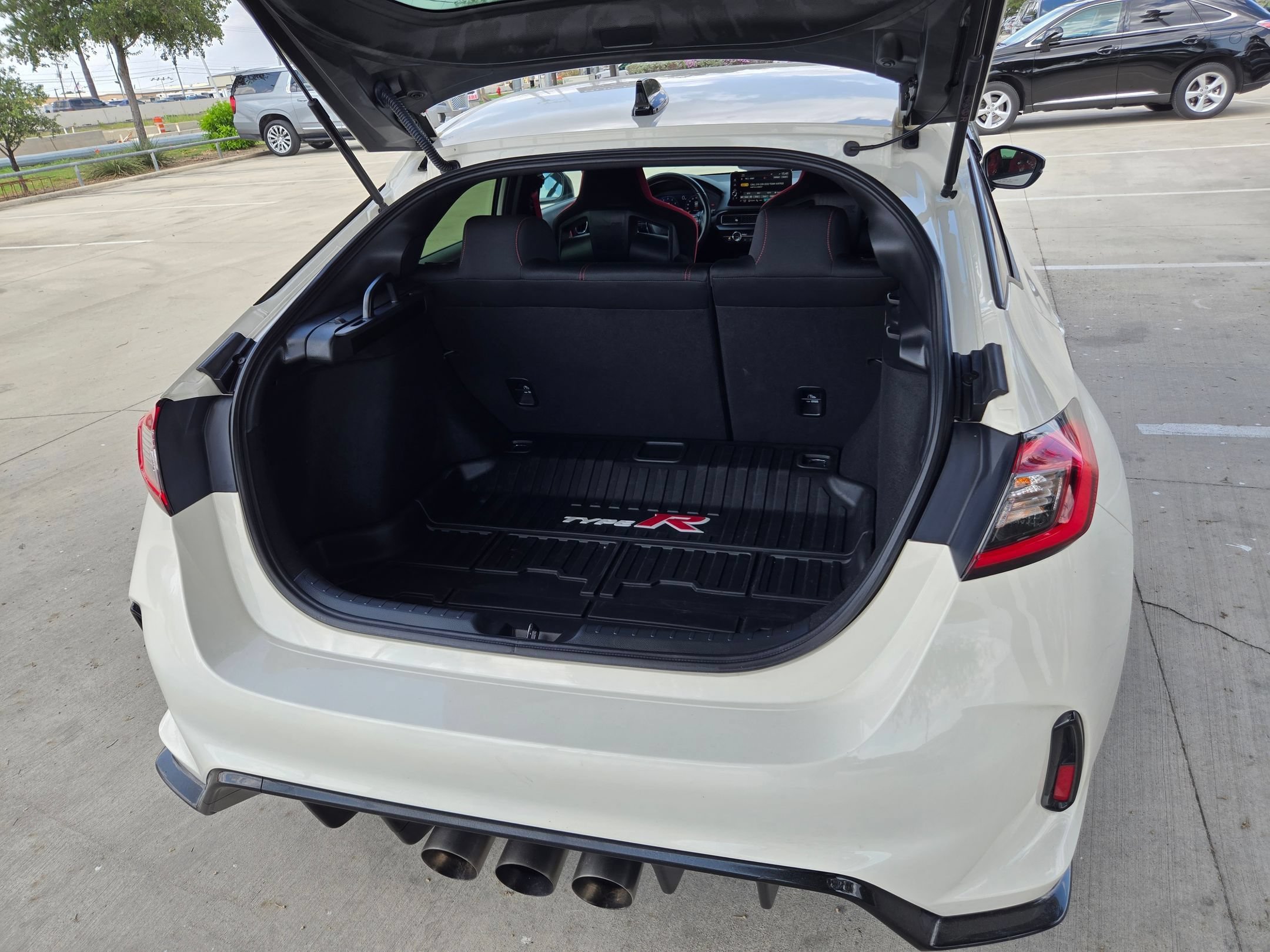 Used 2024 White Honda TYPE R image 26