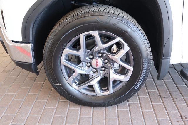 2026 GMC Sierra 1500 SLE - Photo 10