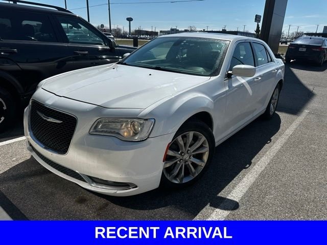 2016 Chrysler 300 Anniversary Package
