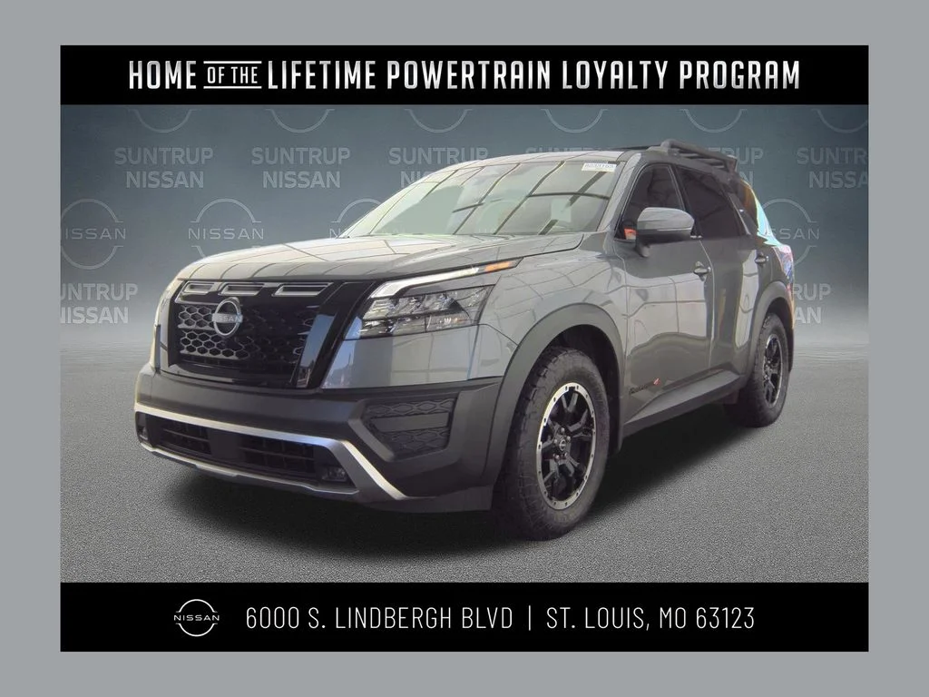 Used 2025 Gray Nissan Rock Creek image 1