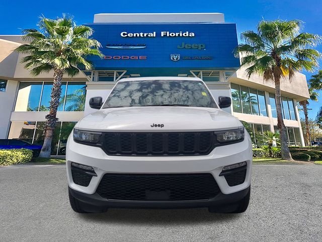 Certified Used 2025 White Jeep Limited image 3