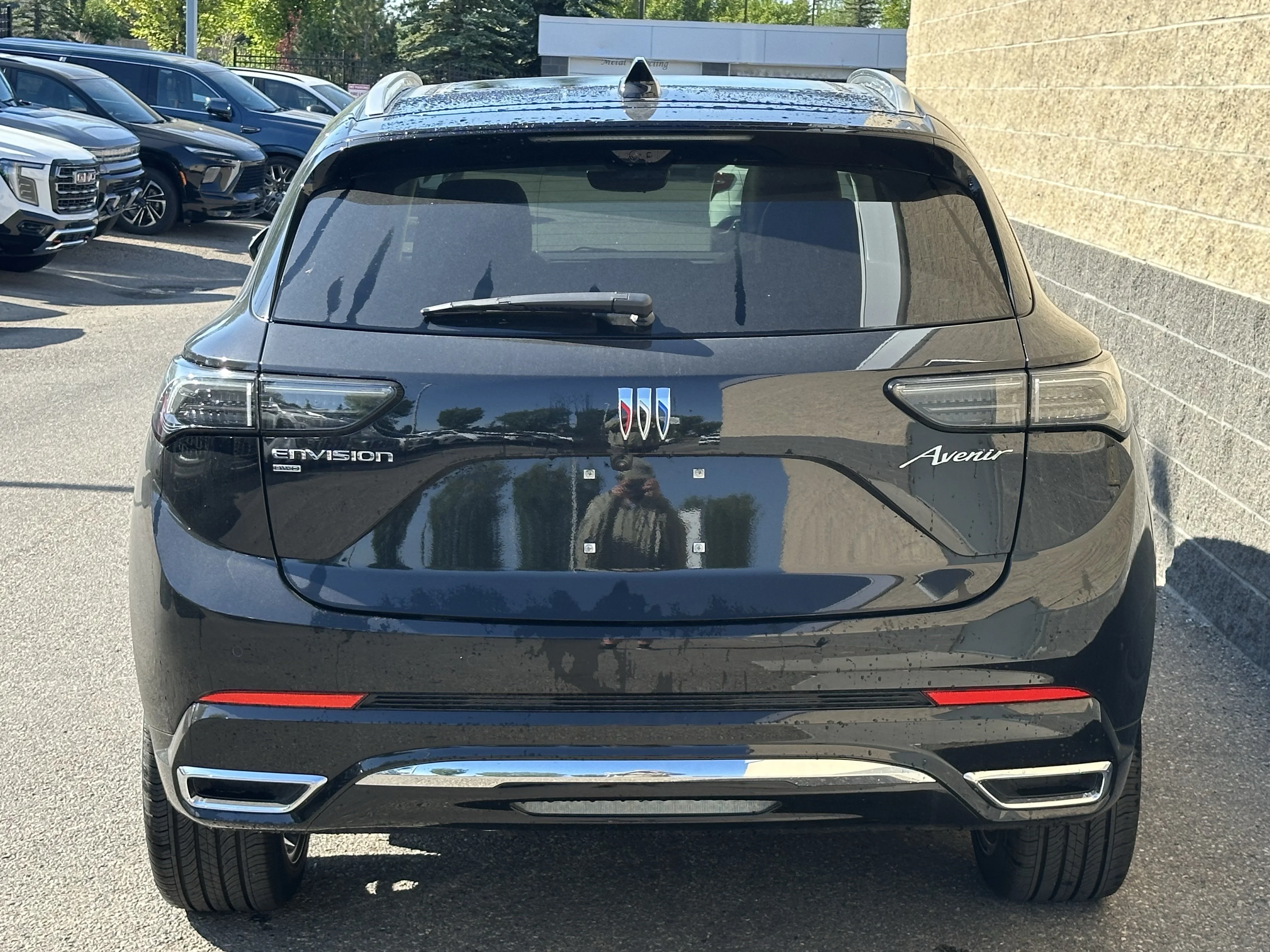 New 2026 Ebony Twilight Metallic Buick Avenir image 5