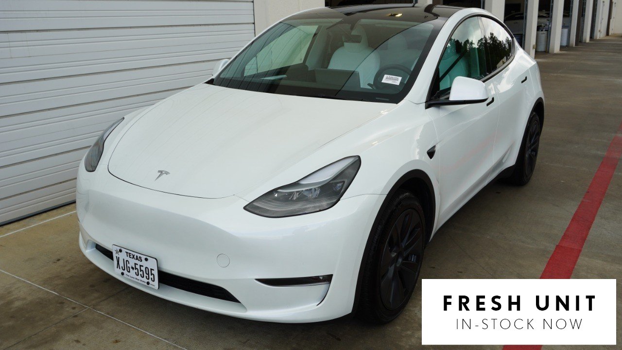 Used 2025 Tesla Model Y Long Range with VIN 7SAYGDEE6SF232376 for sale in Spring, TX