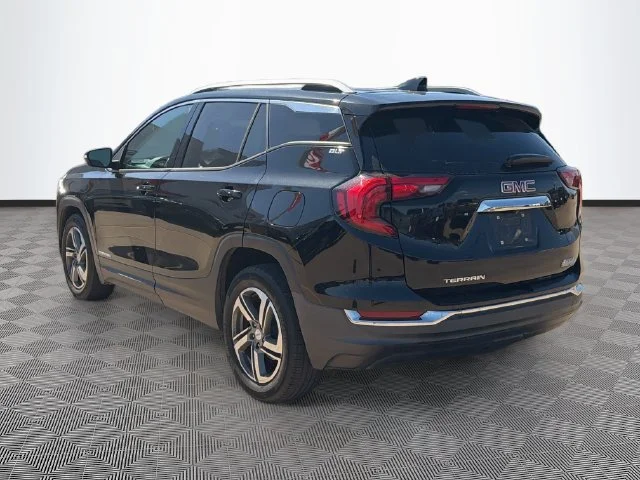 Used 2020 Black GMC SLT image 5