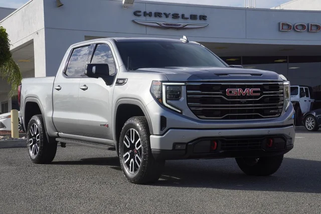 2023 GMC Sierra 1500 AT4