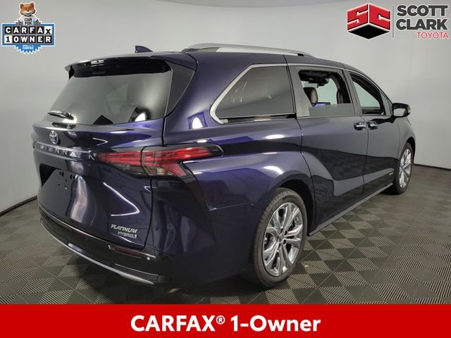 Used 2021  Toyota Platinum image 9