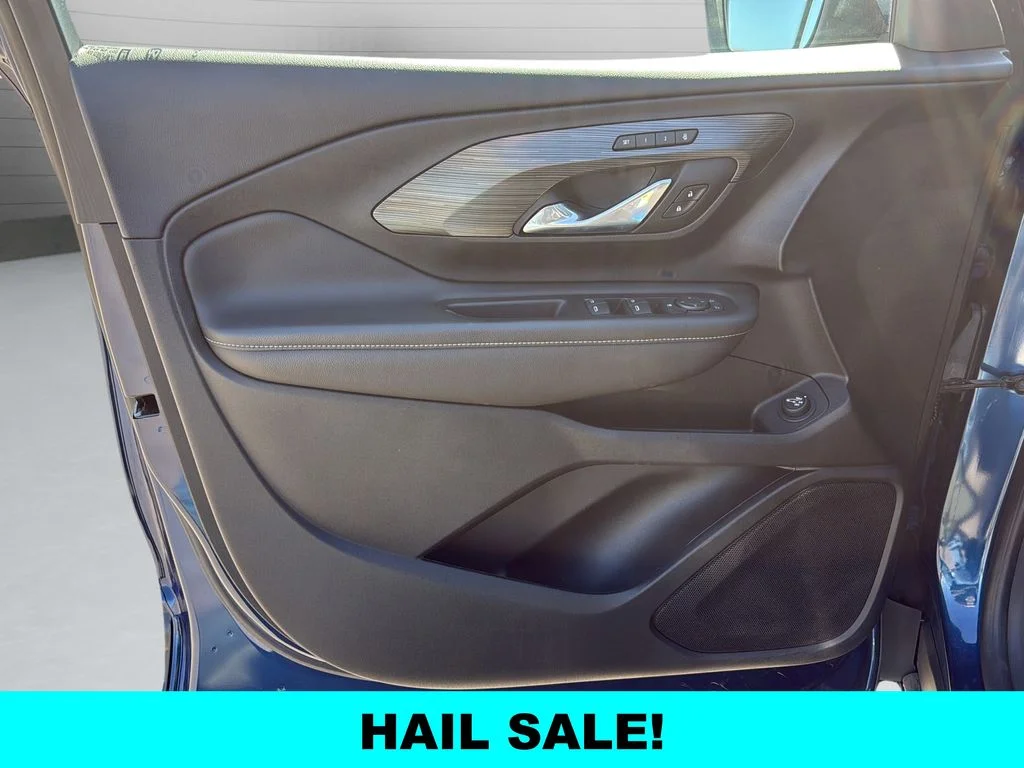 Used 2022 Blue GMC SLT image 11