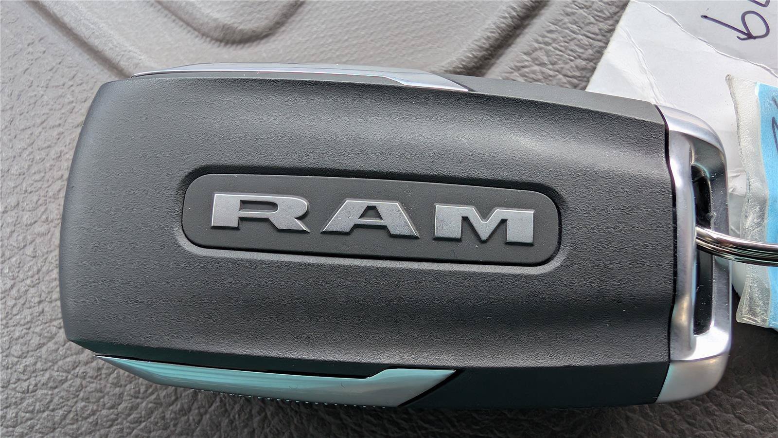 New 2026 Diamond Black Crystal Pearlcoat Ram Laramie image 35
