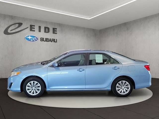 Used 2012 Clearwater Blue Toyota LE image 6
