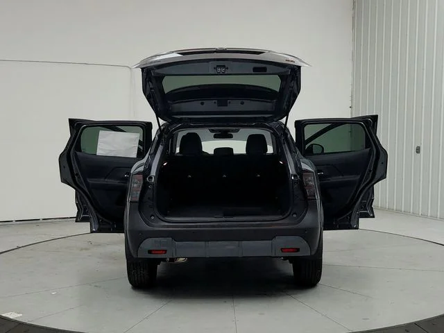 New 2026 Gray Nissan SR image 14