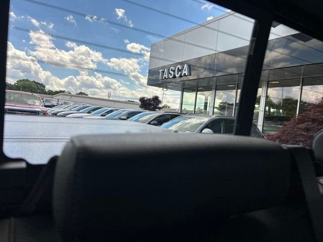 Used 2020 Gray GMC Denali image 40