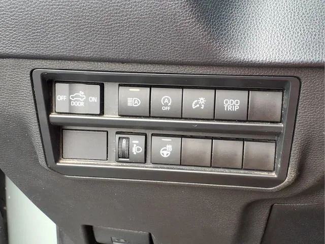 Used 2023 Gray Toyota SR5 image 13