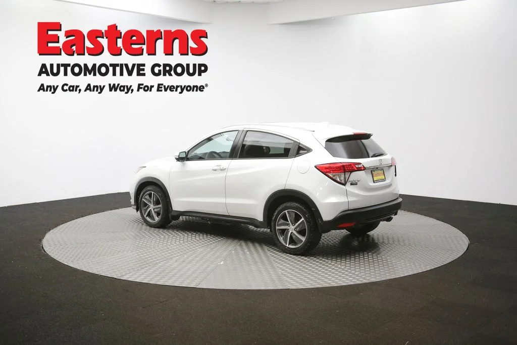 Used 2021 White Honda EX image 61