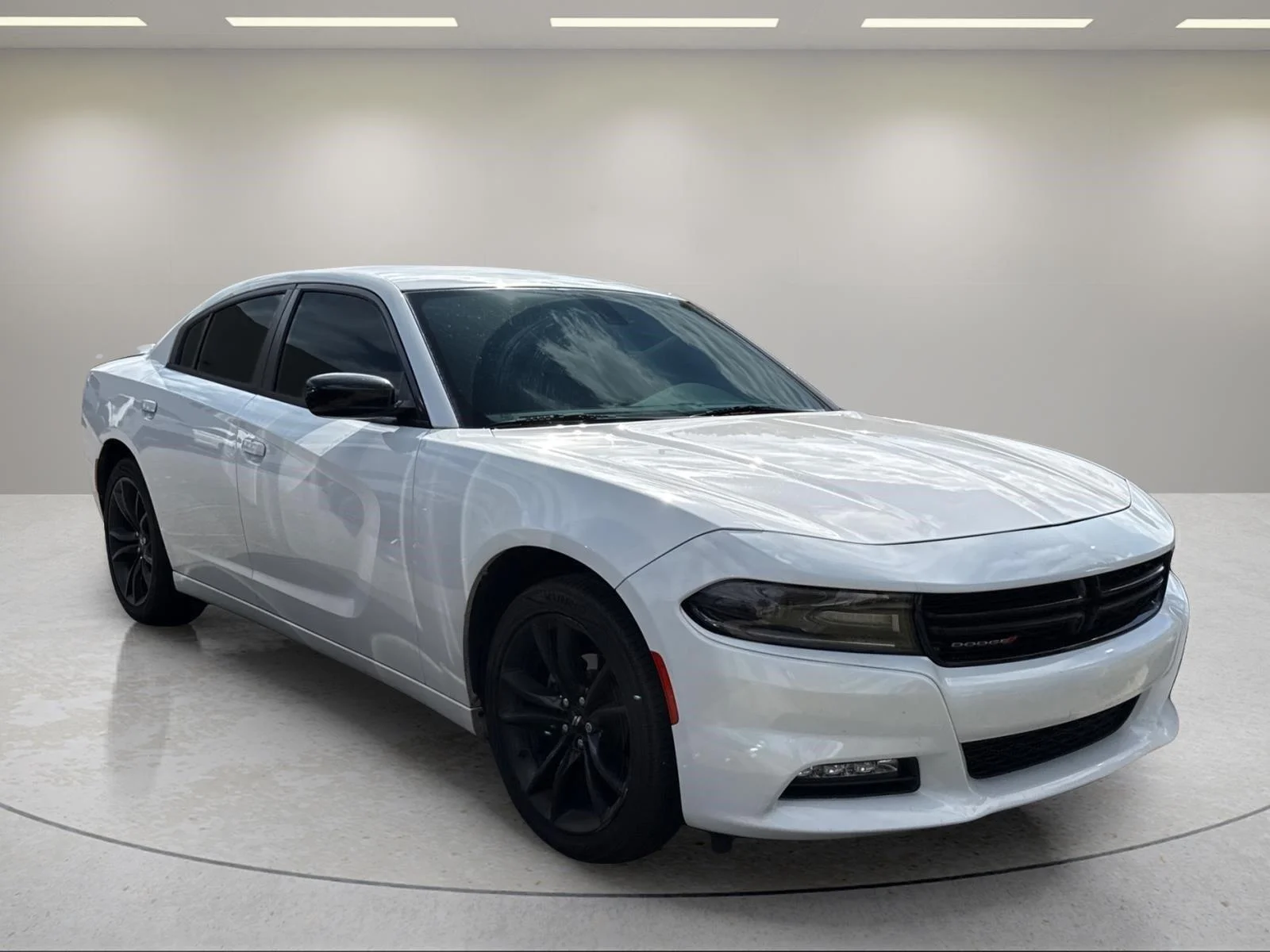 Used 2018  DAIMLER DODGE SXTPLUS image 20