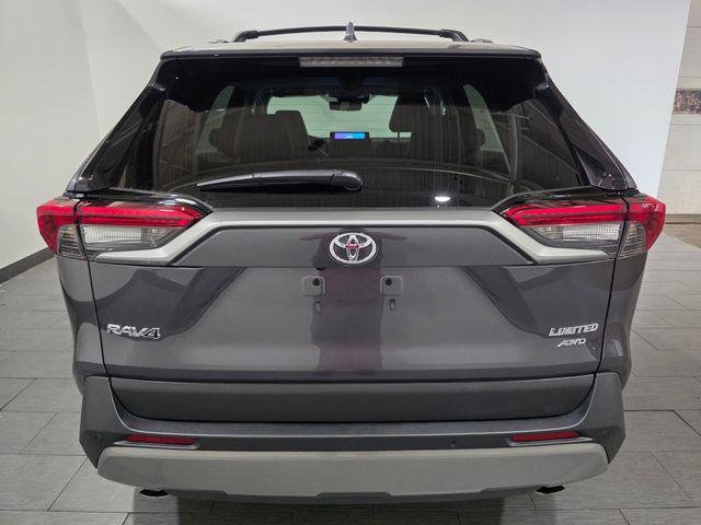 Certified Used 2024 MAGNETIC GRAY MET. Toyota  image 4