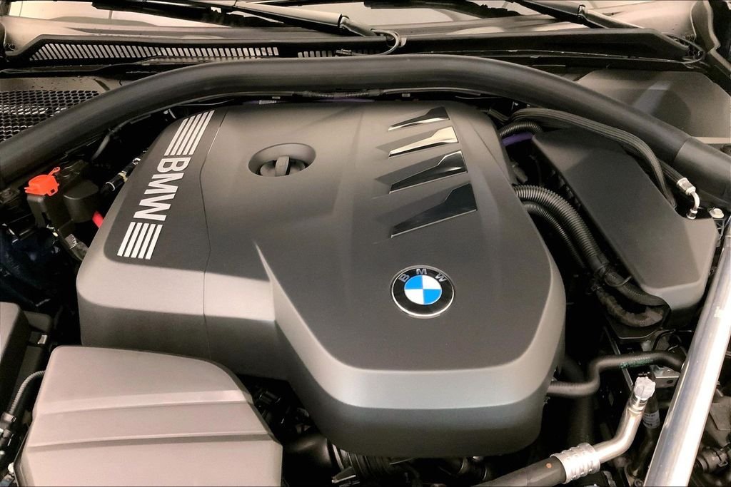 Used 2026 Arctic Race Blue Metallic BMW  image 8