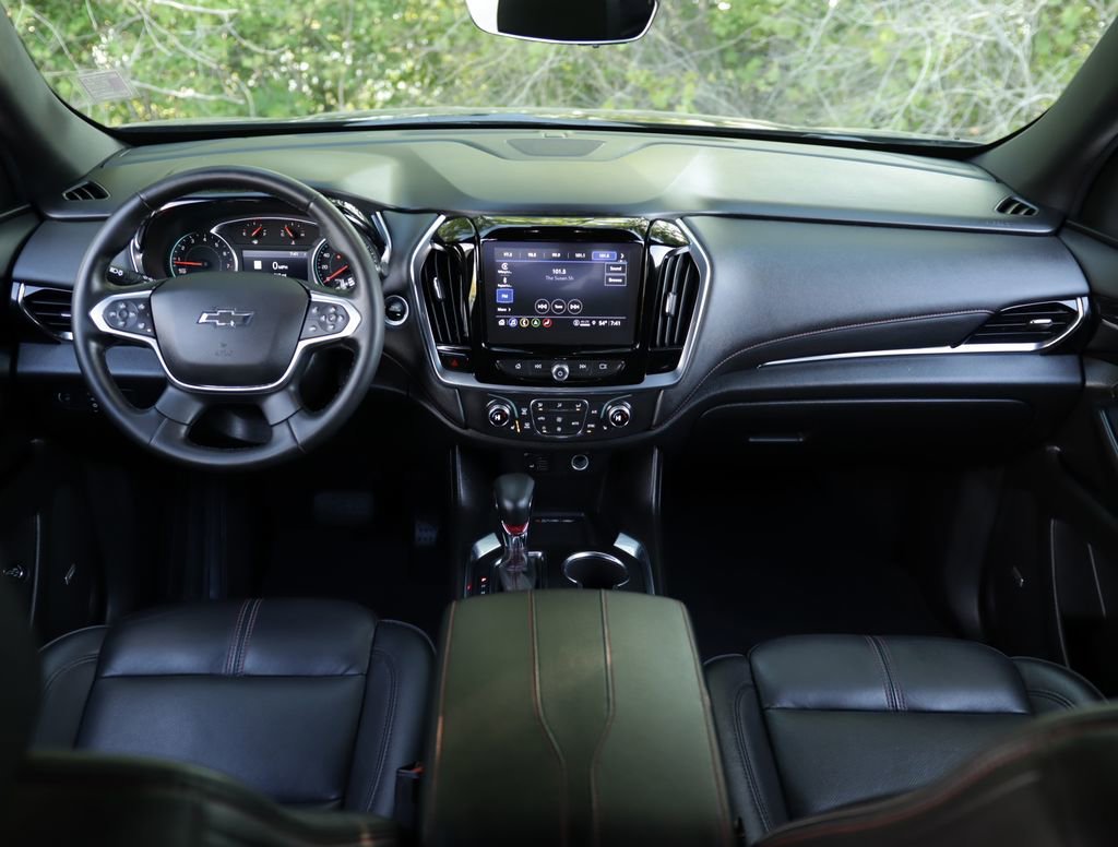 Used 2023 Mosaic Black Metallic Chevrolet RS image 22