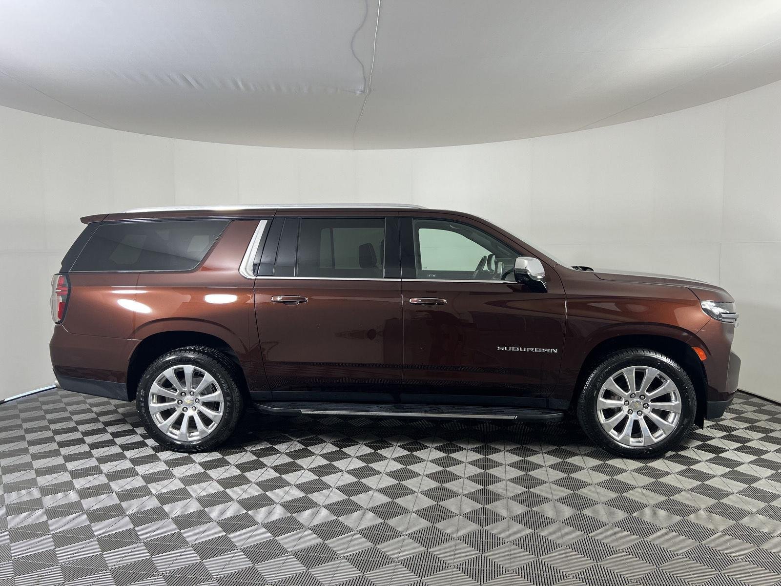 Used 2023 Auburn Metallic Chevrolet Premier image 30