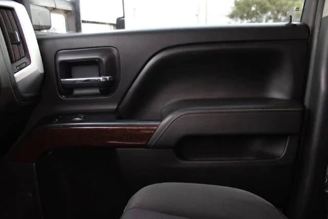 Used 2014 FIRE RED GMC SLE image 16