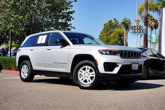 2023 Jeep Grand Cherokee Laredo