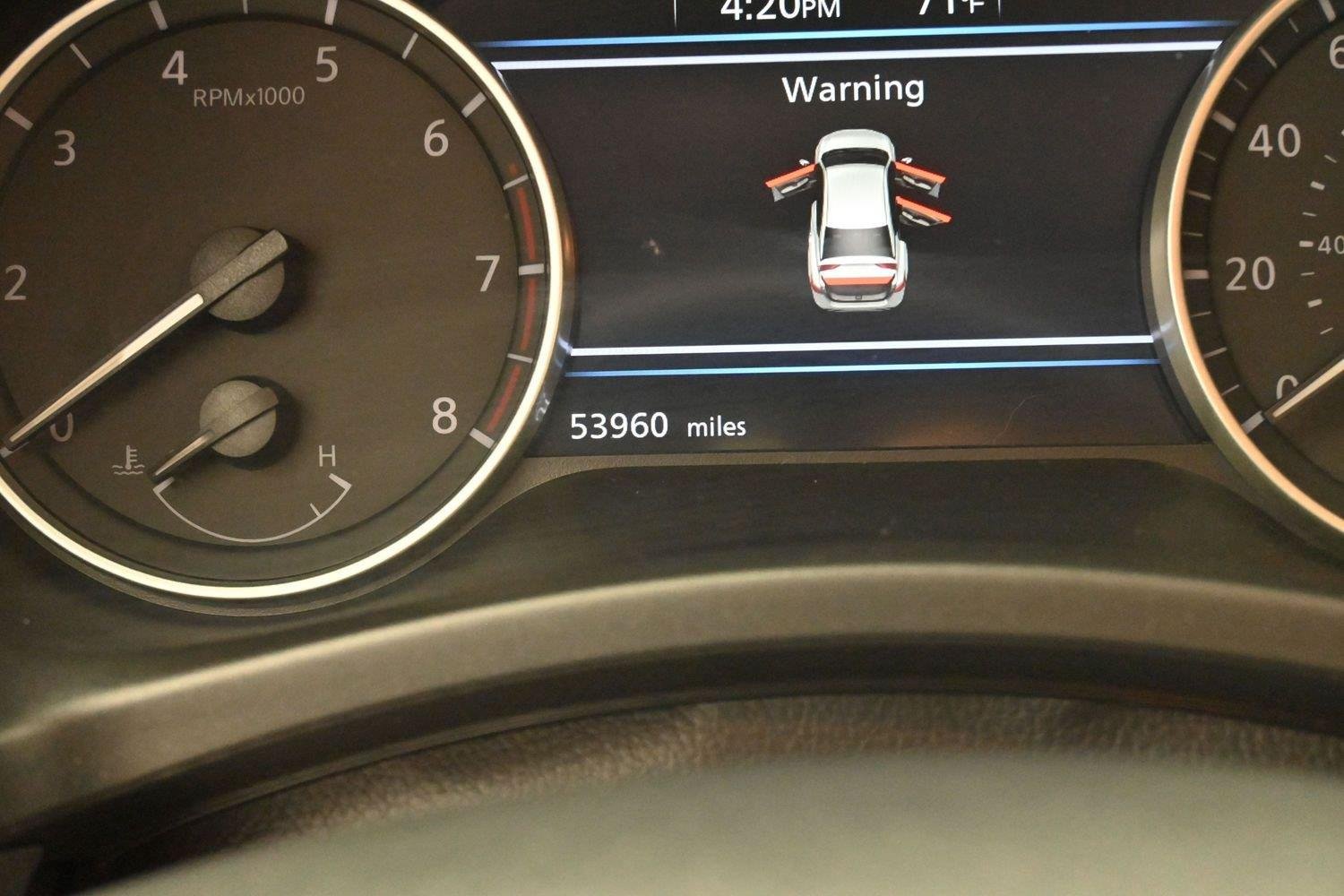 Used 2023 Electric Blue Metallic/Super Black Nissan SR image 18