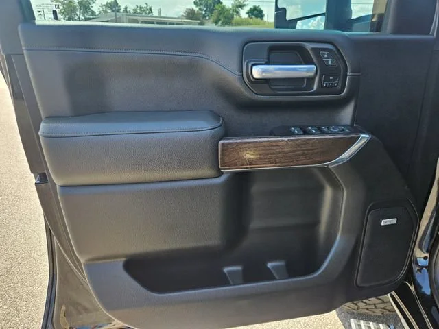Used 2021 EBONY TWILIGHT METALLIC GMC Denali image 10