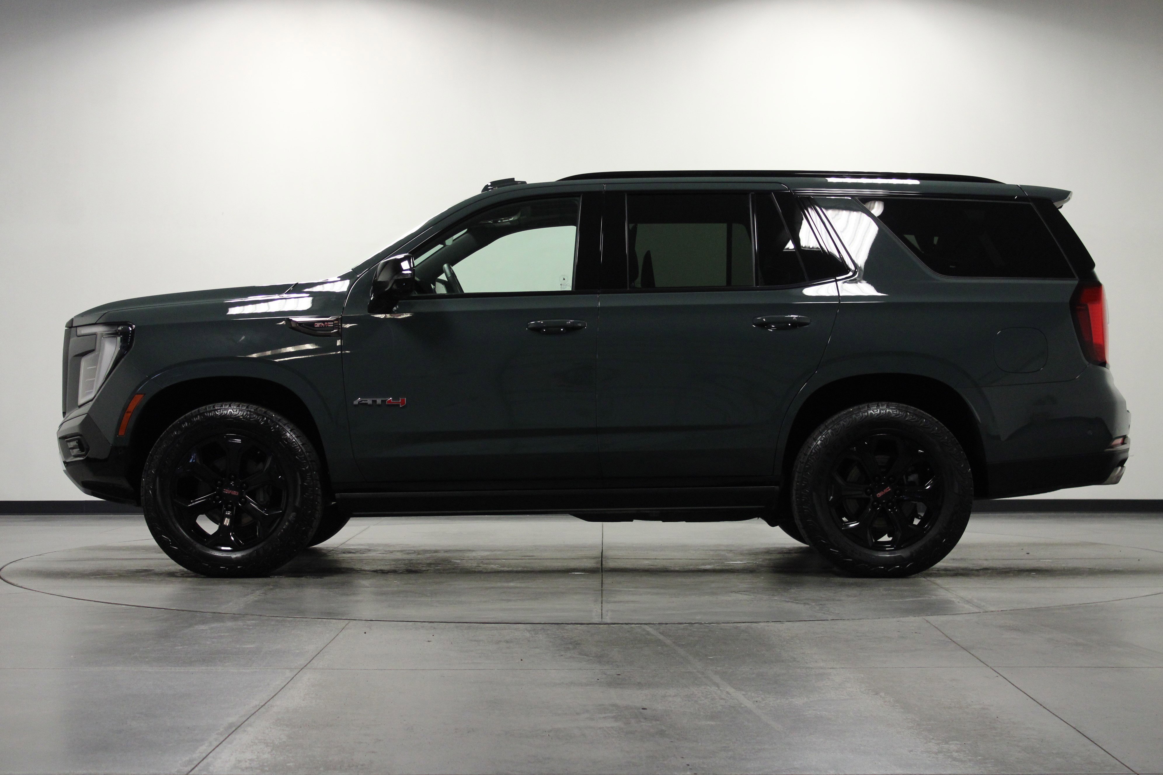 Used 2026 Midnight Pine GMC AT4 Ultimate image 7