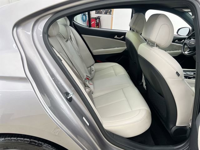 2024 GENESIS G70 Standard - Photo 17