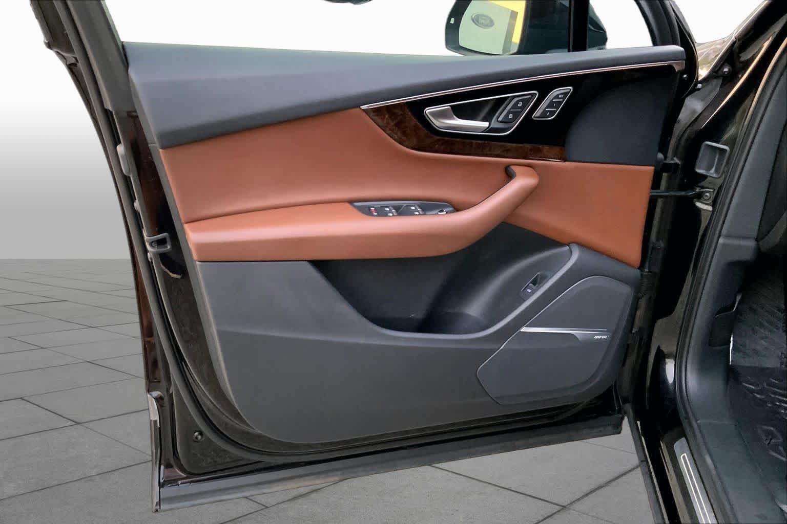 Used 2018 Orca Black Metallic Audi Prestige image 21