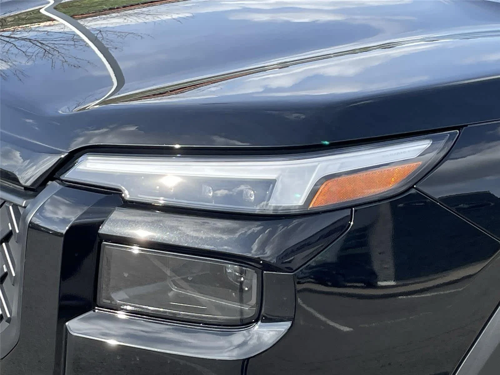 New 2026 CRYSTAL BLACK SILICA Subaru Touring image 9