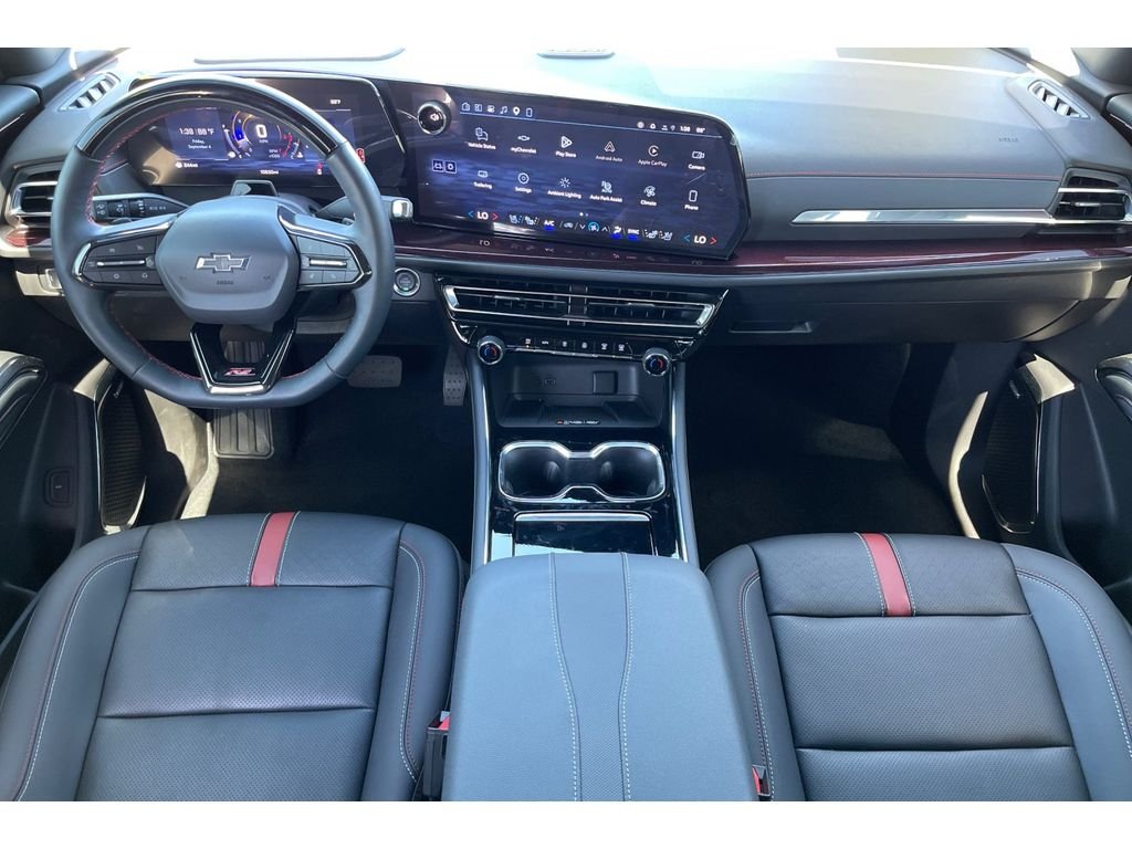 Used 2026 Stardust Metallic Chevrolet FWD RS image 16