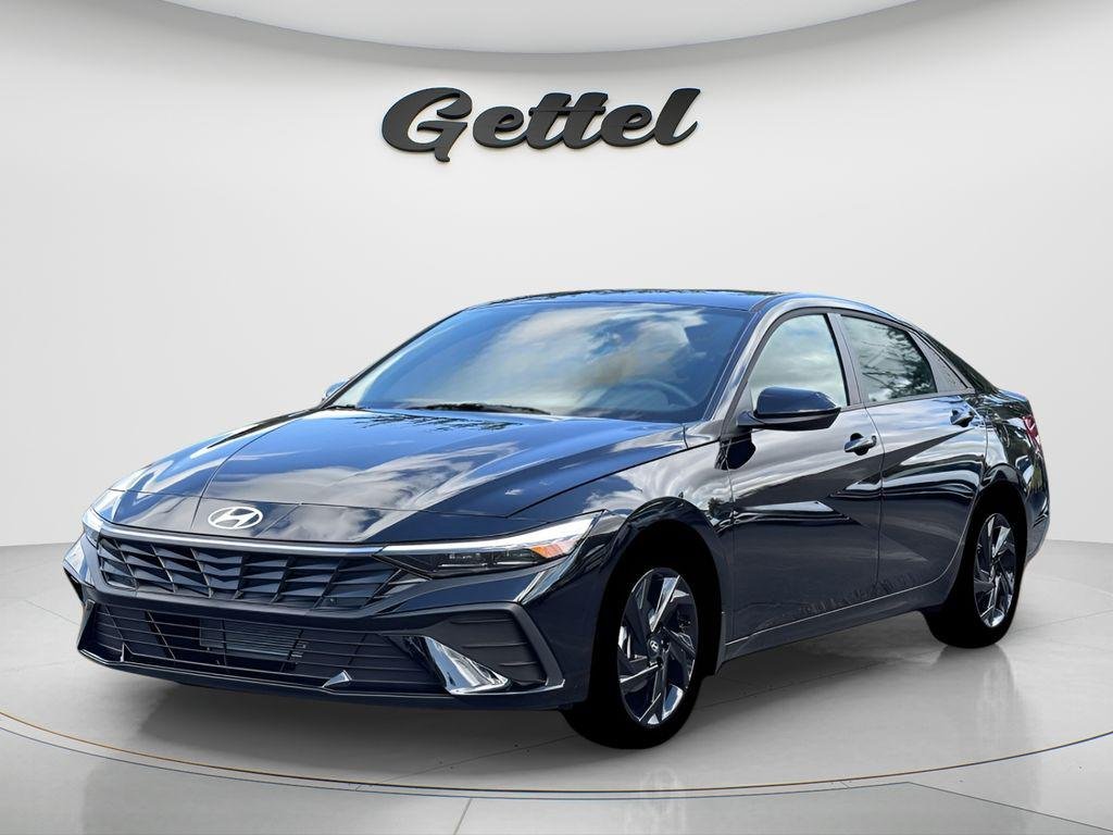 New 2026 Black Hyundai SEL Sport image 2