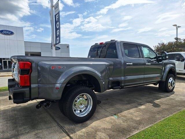 New 2026 Carbonized Gray Metallic Ford F-450® Platinum® image 5