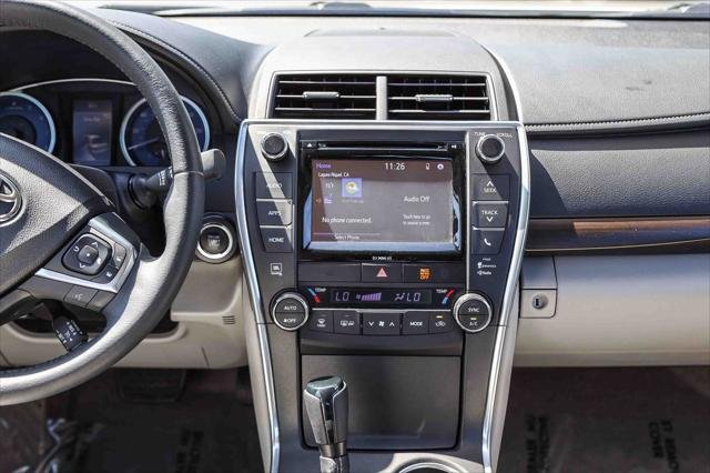 Certified Used 2017 BLIZZARD PEARL Toyota  image 14