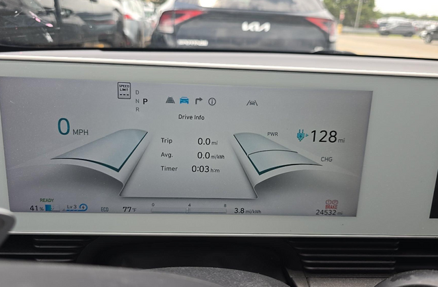Certified Used 2023 Gray Hyundai SEL image 6
