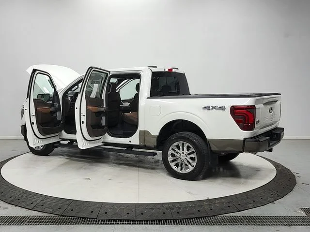 Used 2025 White Ford King Ranch image 13