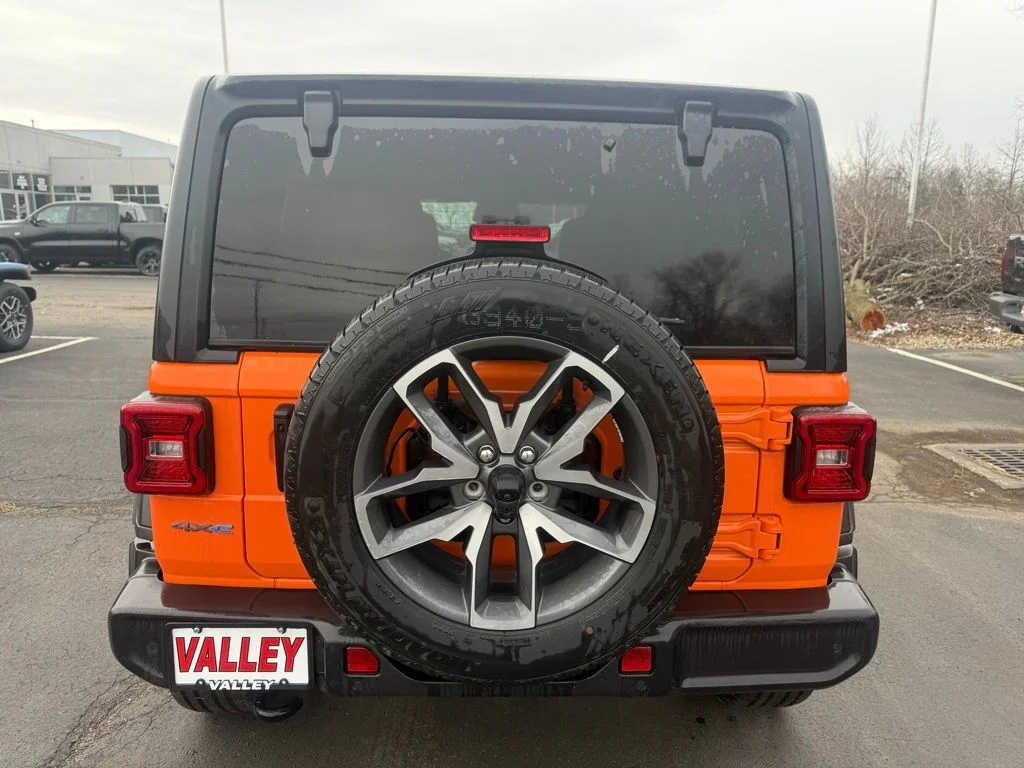 New 2025 Orange Jeep Sport S 4xe image 5