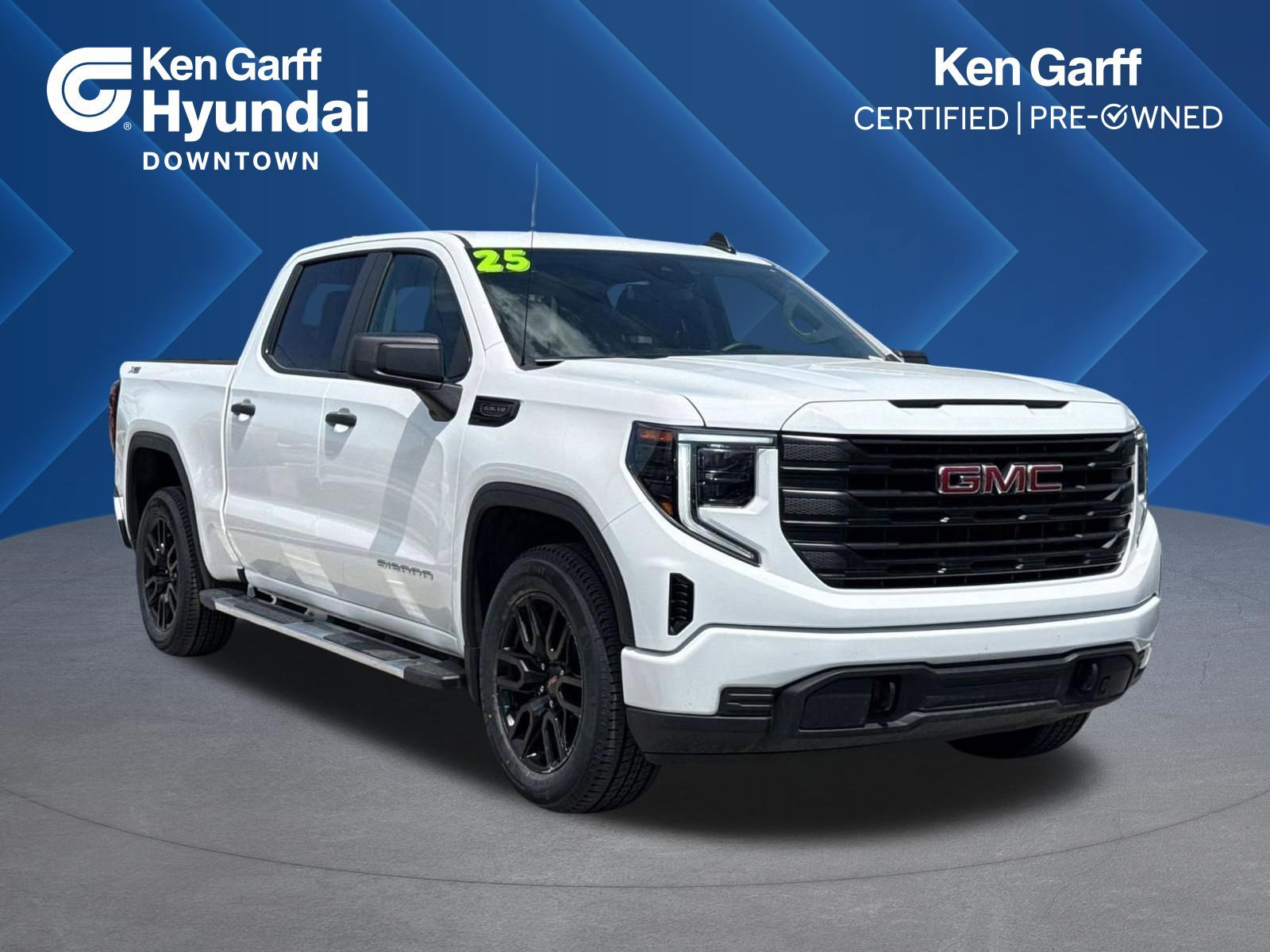 2025 GMC Sierra Pro 4WD Crew Cab Short Box's photo