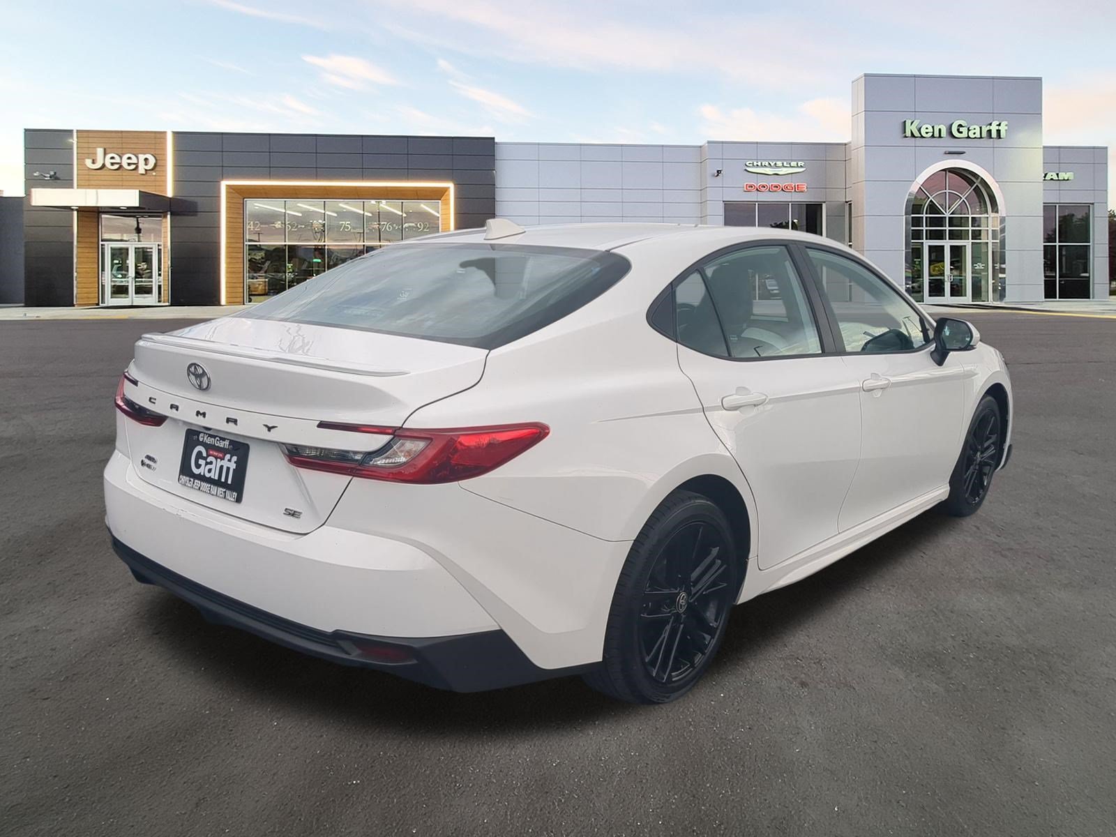 Used 2025 Ice Toyota LE image 4