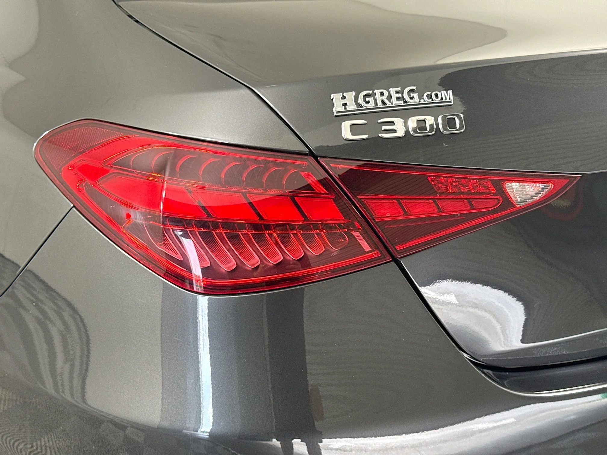 Used 2022 Graphite Gray Metallic Mercedes-Benz C 300 image 32