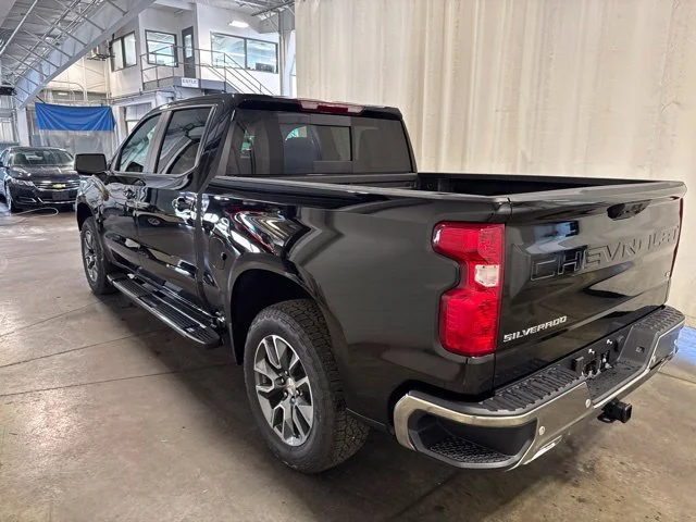 2026 Chevrolet Silverado 1500 LT - Photo 6