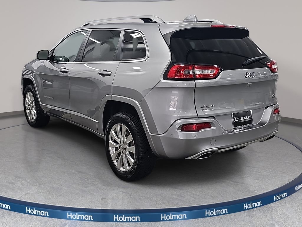 Used 2017 Silver Jeep Overland image 8