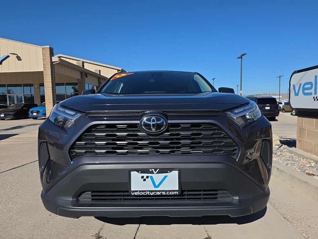 2024 Toyota RAV4 LE photo 4