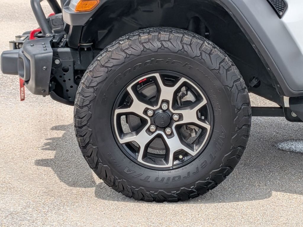 Used 2021 Bright White Clearcoat Jeep Rubicon image 11